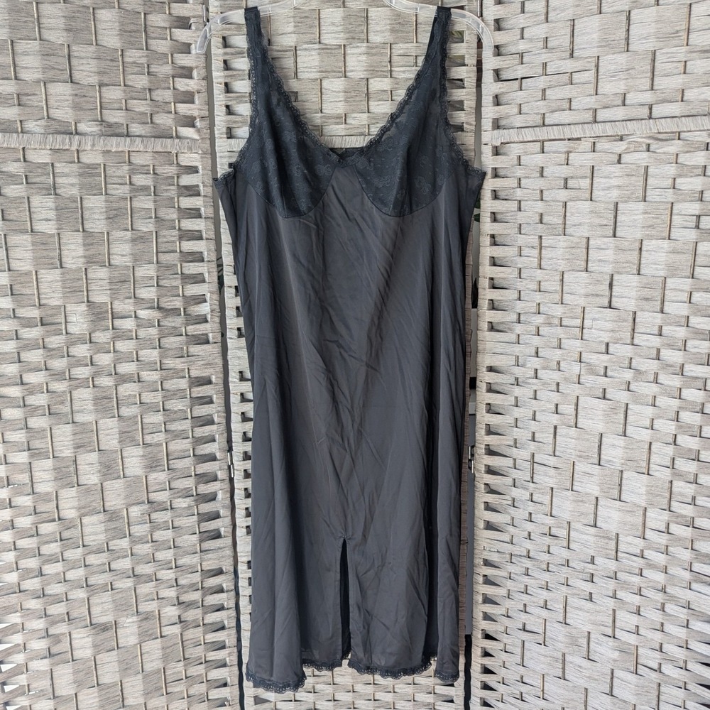Vtg Vanity Fair Full Slip Dress Black Lace Trim Antron Nylon Sz 40 TT 90s Y2K